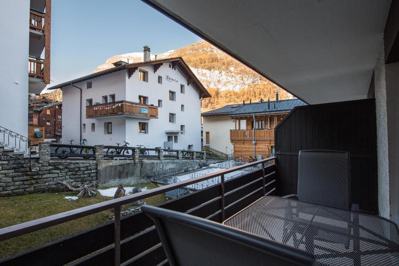 Апартаменты Haus Floralp Церматт Экстерьер фото